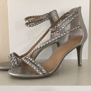 Sliver high heels
